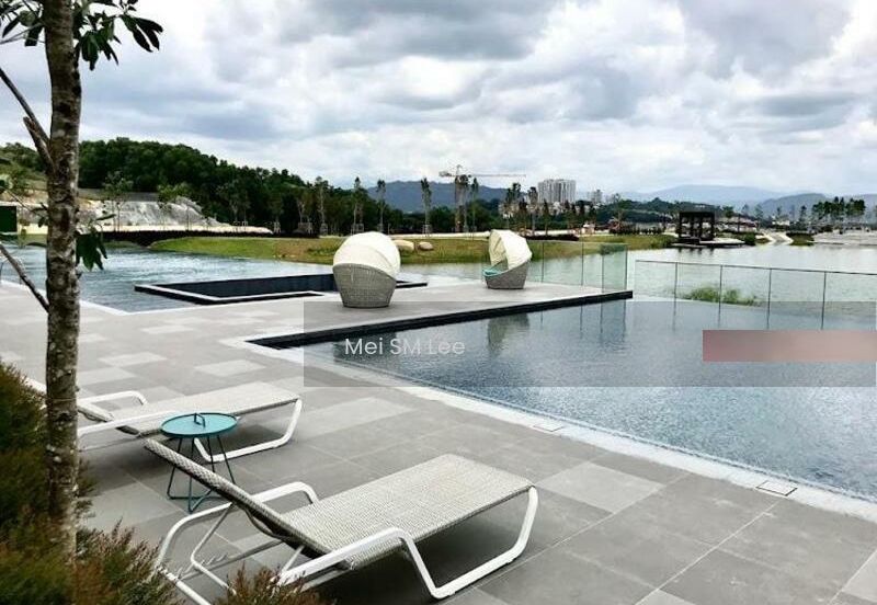 Lakefront Condominium | Emerald Hills @ Alam Damai