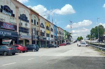 Pusat Perdagangan Seri Kembangan