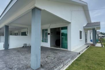 Single Storey Terrace 20 X 70 , Lukut Kampung Paya Port Dickson