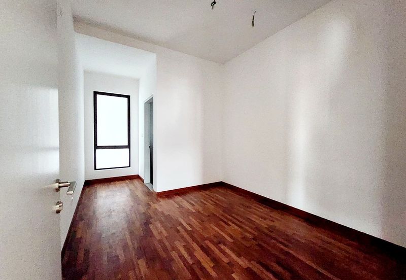 Casablanca 2 Facing South Alam Impian