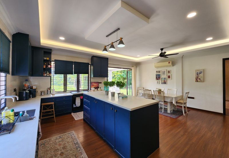 Banglo Batu 11, Hulu Langat | Open Concept | Easy access to EKVE