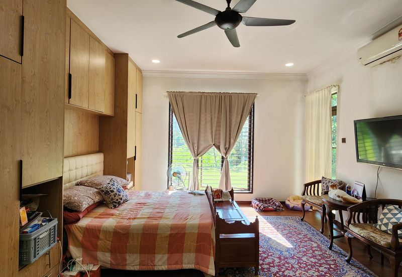 Banglo Batu 11, Hulu Langat | Open Concept | Easy access to EKVE