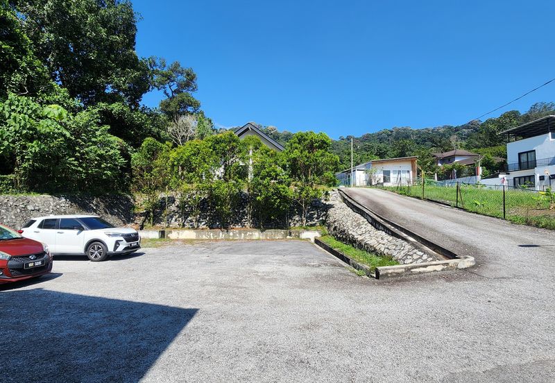 Banglo Batu 11, Hulu Langat | Open Concept | Easy access to EKVE