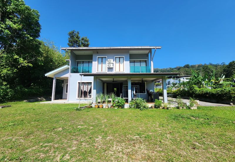 Banglo Batu 11, Hulu Langat | Open Concept | Easy access to EKVE