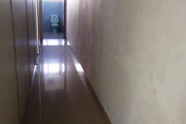 INVEST  - Good Returns- 2 Tingkat Kedai - Segera boleh berniaga