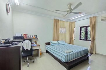 Bandar Tun Hussein Onn