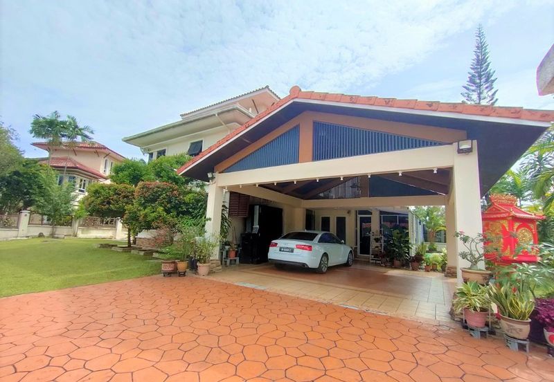 Bandar Tun Hussein Onn