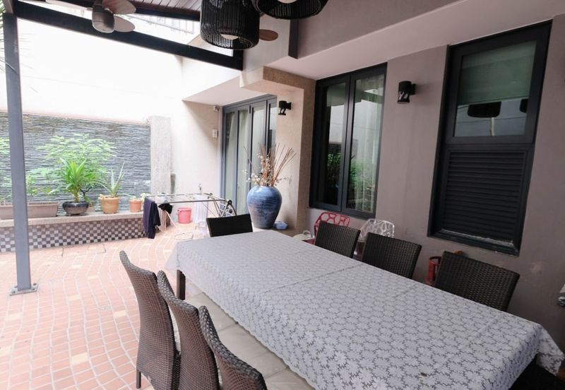 3 Storey Bungalow Primo The Enclave, Bukit Jelutong, Shah Alam FOR SALE