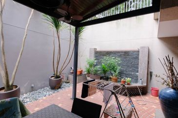 3 Storey Bungalow Primo The Enclave, Bukit Jelutong, Shah Alam FOR SALE