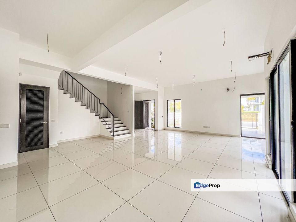 FACING OPEN} Double Storey Semi D Reesia Elmina Gardens, Elmina East, Shah Alam FOR SALE, Selangor, Shah Alam