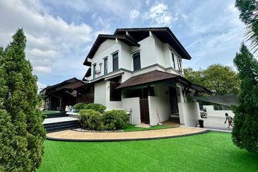 [10,182 SQFT ] 3 Storey Bungalow Primo 2 The Enclave, Bukit Jelutong, Shah Alam FOR SALE