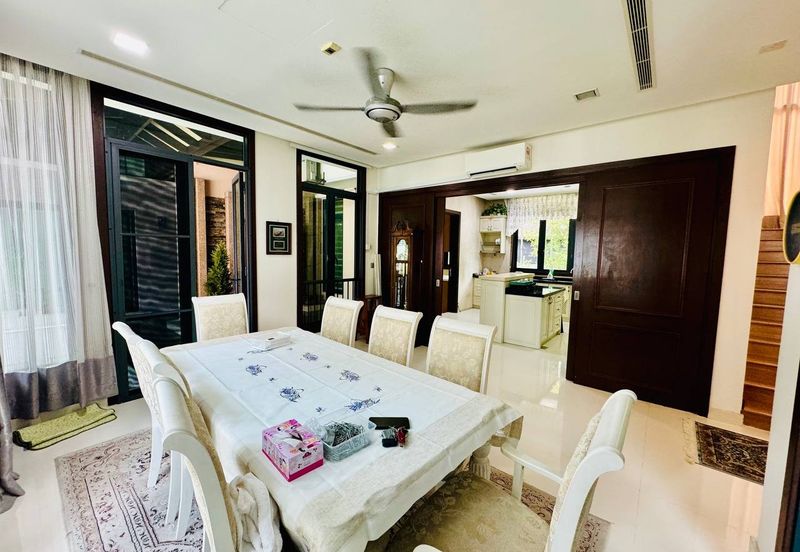 [10,182 SQFT ] 3 Storey Bungalow Primo 2 The Enclave, Bukit Jelutong, Shah Alam FOR SALE