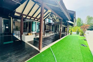 [10,182 SQFT ] 3 Storey Bungalow Primo 2 The Enclave, Bukit Jelutong, Shah Alam FOR SALE