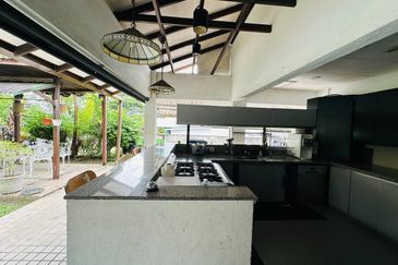 Seksyen 13, Shah Alam