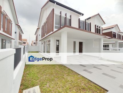 Semi D Caressa Casablanca Setia Alam Sari 2 Bangi Double Storey Semi D FOR SALE Near Serene Heights Bandar Seri Putra, Selangor, Bangi