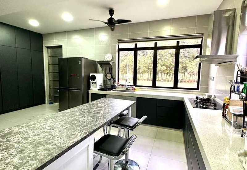 Ceria Residence Cyberjaya CORNER LOT Double Storey Terrace FOR SALE 