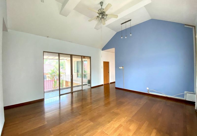 Putra Hill Residency