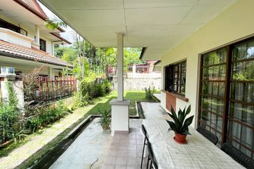 Bandar Tun Hussein Onn