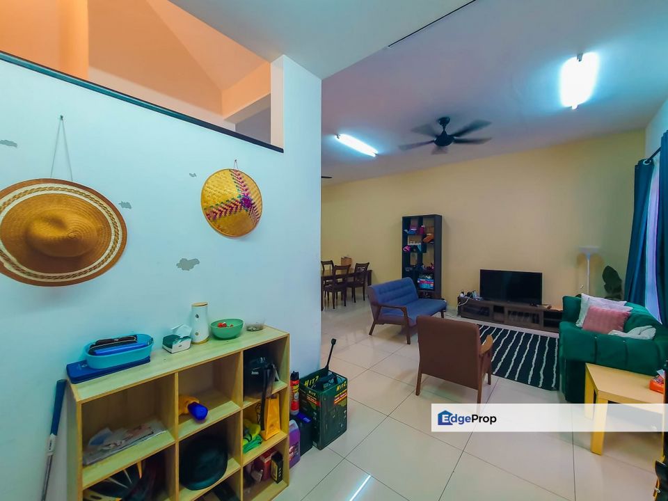 [24'x82' ] 3 Storey Fairfield Residence Tropicana Heights, Kajang FOR SALE, Selangor, Kajang