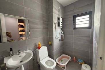 Sejati Lakeside Cyberjaya Double Storey Superlink For Sale Freehold Near Sejati Residence Cyberjaya Setia Eco Glades Setia Safiro