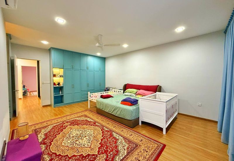 Sejati Lakeside Cyberjaya Double Storey Superlink For Sale Freehold