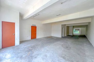 Plaza Dwitasik, Bandar Sri Permaisuri