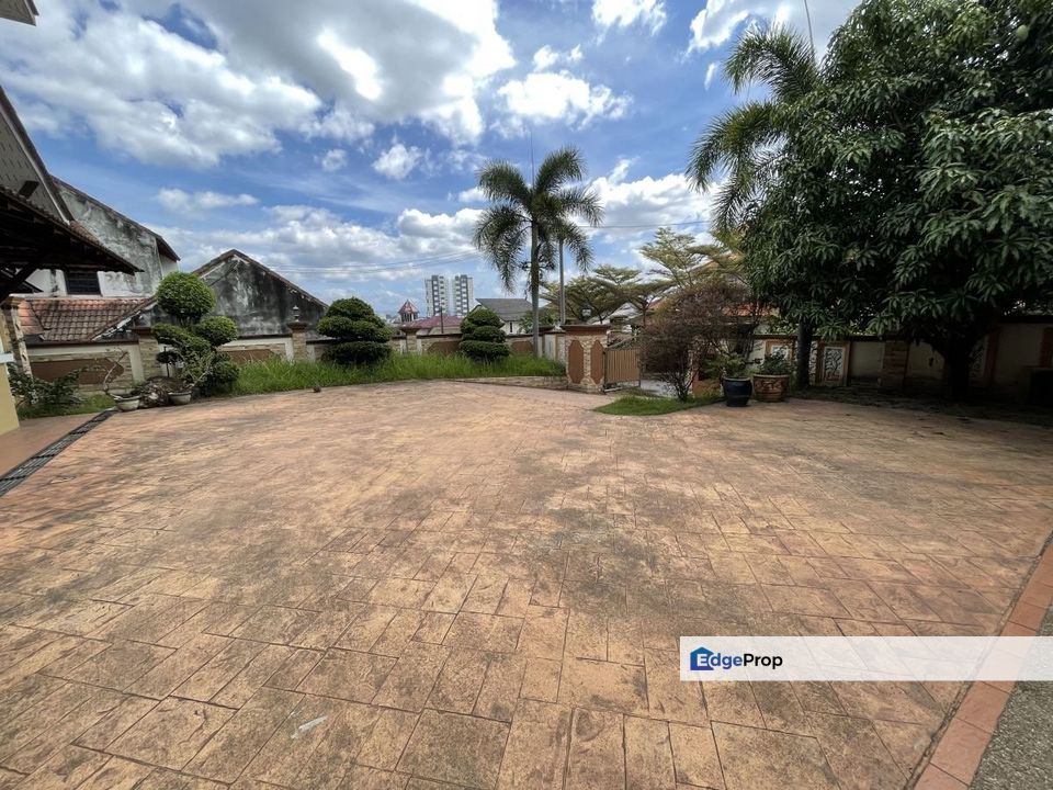 Bungalow Seksyen 3 Bandar Baru Bangi FOR SALE Near Seksyen 4 Bangi, Selangor, Bangi