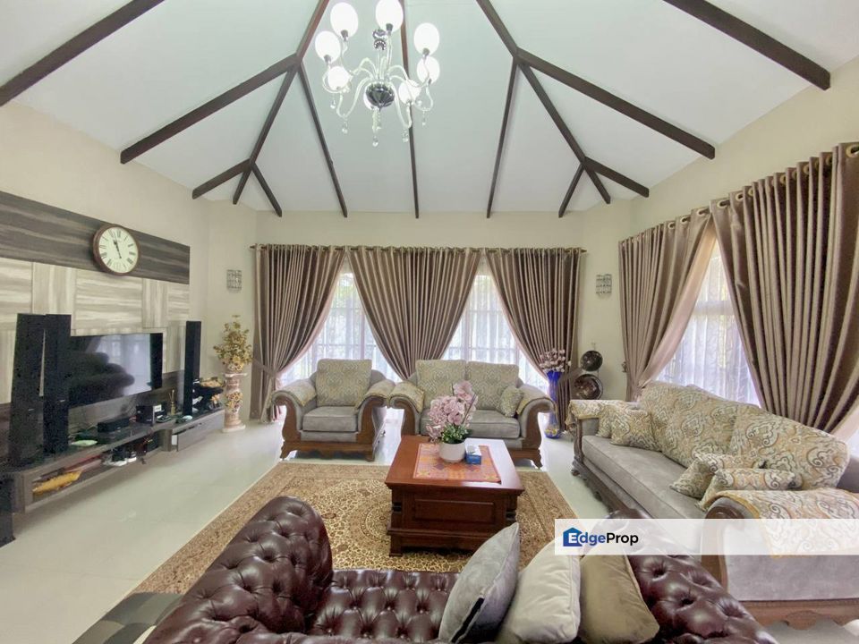 Bungalow Banyan Close Bandar Bukit Mahkota Bangi FOR SALE FREEHOLD Bungalow Bandar Seri Putra Bangi, Selangor, Bangi