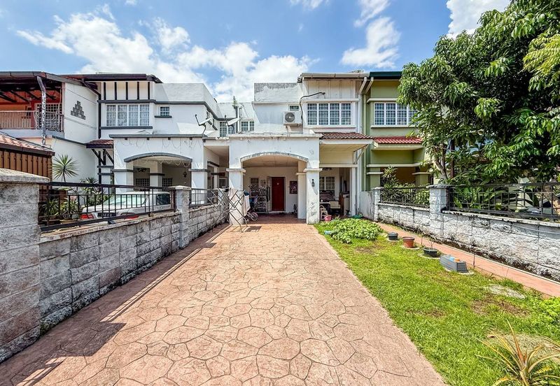 Double Storey Superlink Jalan Kubah Bukit Jelutong Shah Alam For Sale Freehold Near Jalan Bidai Residence Jalan Serambi Jalan jeriji 