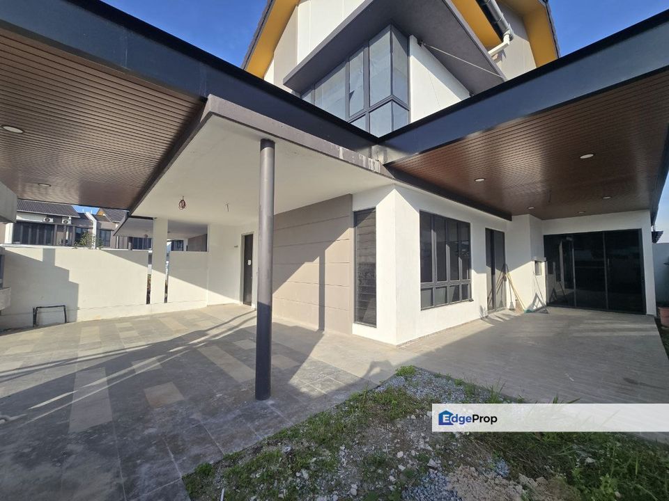 FREEHOLD Double Storey Semi D Cluster Verna Serene Heights, Bangi For Sale Freehold, Selangor, Semenyih