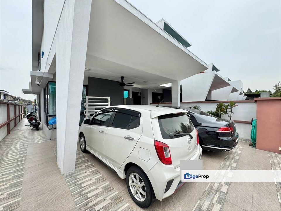 END LOT Double Storey Terrace Clover Cahaya Alam Seksyen U12, Shah Alam For Sale Near Seksyen 7 Shah Alam, Selangor, Shah Alam
