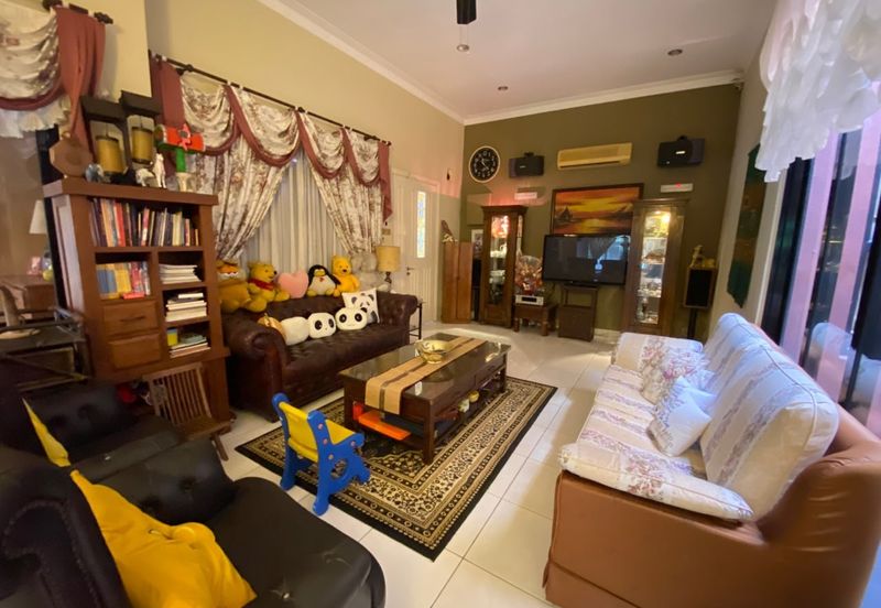 CORNER LOT Double Storey Terrace Jalan Birai Bukit Jelutong Shah Alam Freehold For Sale 