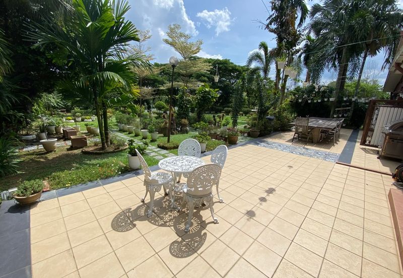 CORNER LOT Double Storey Terrace Jalan Birai Bukit Jelutong Shah Alam Freehold For Sale 