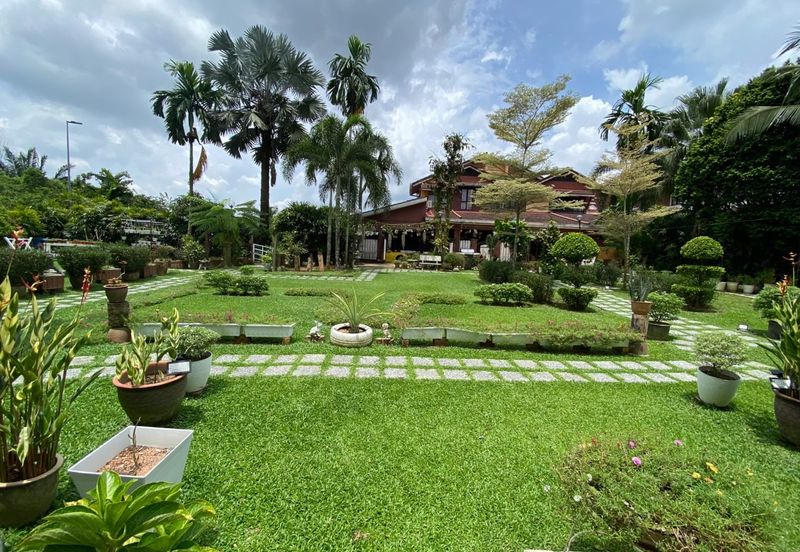 CORNER LOT Double Storey Terrace Jalan Birai Bukit Jelutong Shah Alam Freehold For Sale 