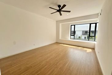 Taman Cahaya Alam, Seksyen U12