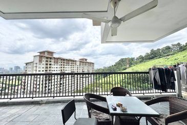 Corner Lot Armanee Terrace Damansara Perdana Petaling Jaya For Sale Near Mutiara Damansara Petaling Jaya  