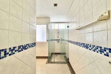 Corner Lot Armanee Terrace Damansara Perdana Petaling Jaya For Sale Near Mutiara Damansara Petaling Jaya  