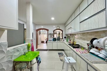 Double Storey Terrace Jalan Kubah Bukit Jelutong Shah Alam Freehold For Sale Near Denai Alam   