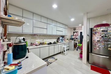 Double Storey Terrace Jalan Kubah Bukit Jelutong Shah Alam Freehold For Sale Near Denai Alam    