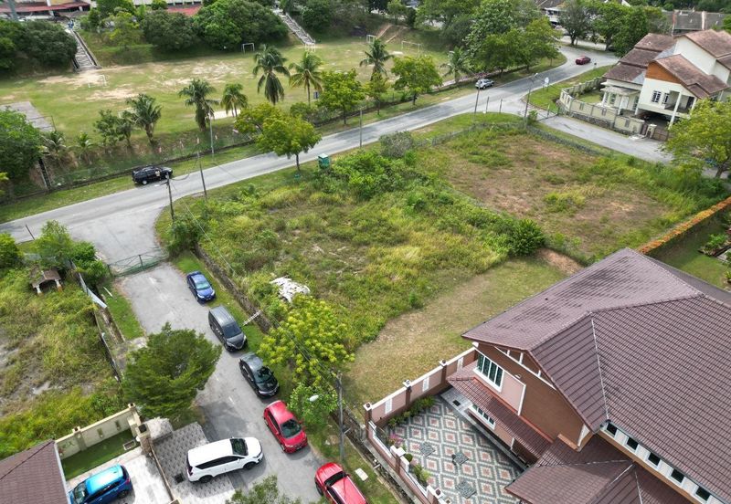 CORNER Bungalow Lot Seksyen 4 Bandar Baru Bangi For Sale Near Seksyen 3 Seksyen 4 Seksyen 5 Seksyen 7 Seksyen 8 Bangi Bandar Baru Bangi  