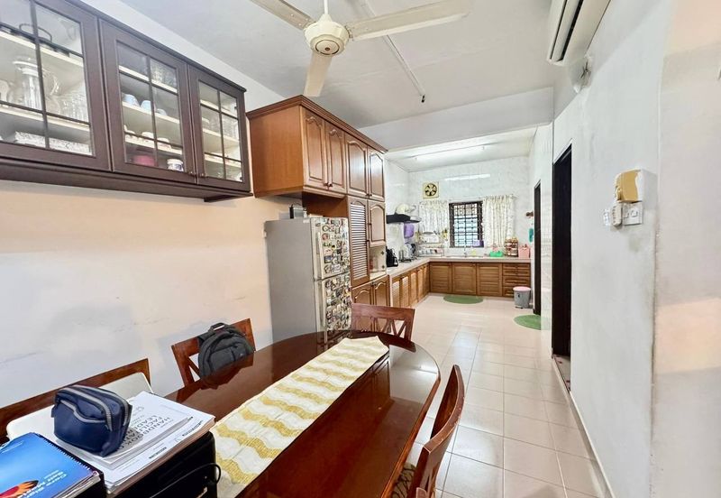 Lucky Garden Bangsar Double Storey Terrace House KL Freehold For Sale     