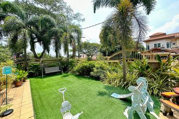 Desa Pinggiran Putra