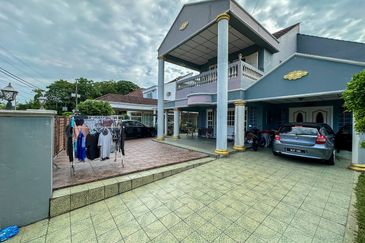 Double Storey Bungalow Lorong Kasawari, Taman Zooview Ampang For Sale   