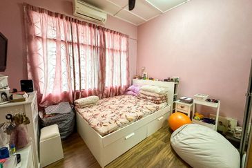 Double Storey Bungalow Lorong Kasawari, Taman Zooview Ampang For Sale   