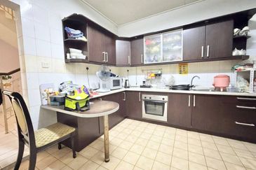 Double Storey Superlink Jalan Rabung Bukit Jelutong Shah Alam Freehold For Sale 