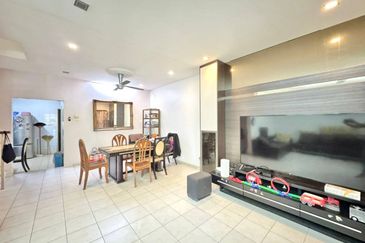 Double Storey Superlink Jalan Rabung Bukit Jelutong Shah Alam Freehold For Sale 