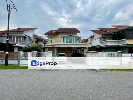 Double Storey Bungalow Garden Homes Seksyen 15 Bandar Baru Bangi For Sale  , Selangor, Bangi