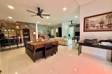 Bangi Lakehill Villas