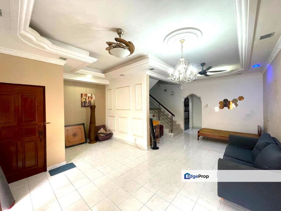 RENOVATED Double Storey Terrace Taman Bukit Subang U16 Shah Alam Freehold For Sale Near Elmina Valley Denai Alam, Selangor, Shah Alam