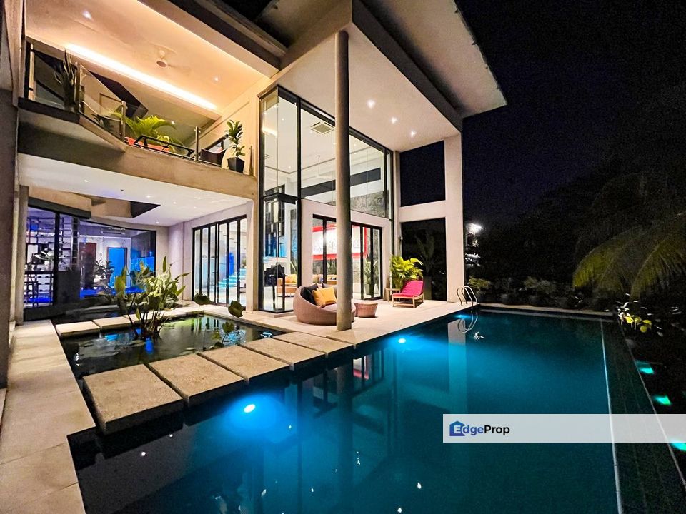 Luxurious Modern Double Storey Bungalow Monterez Golf & Country Club Shah Alam For Sale Near Kayangan Heights , Selangor, Shah Alam